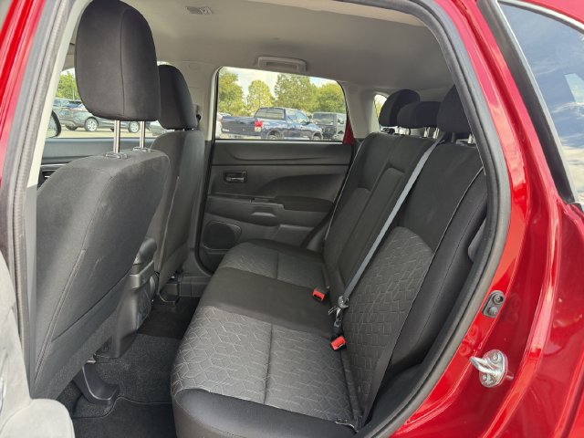 Used 2023 Mitsubishi Outlander Sport AWD image 23