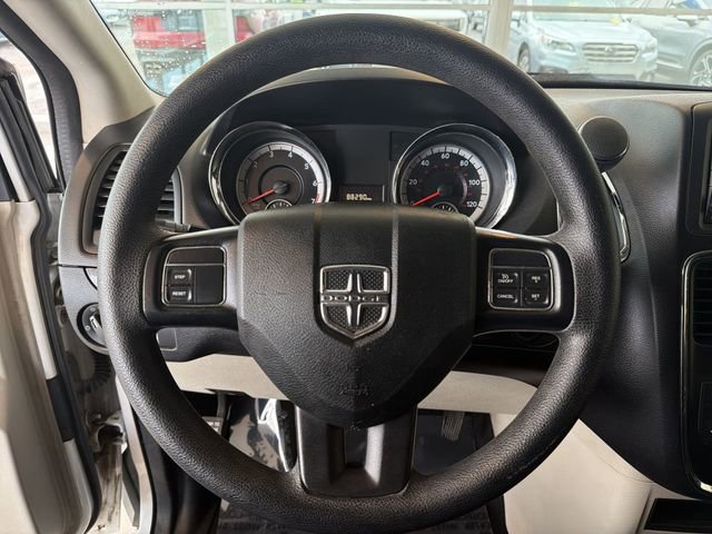 Used 2017 Dodge Grand Caravan SE w/ Power Window Group image 29