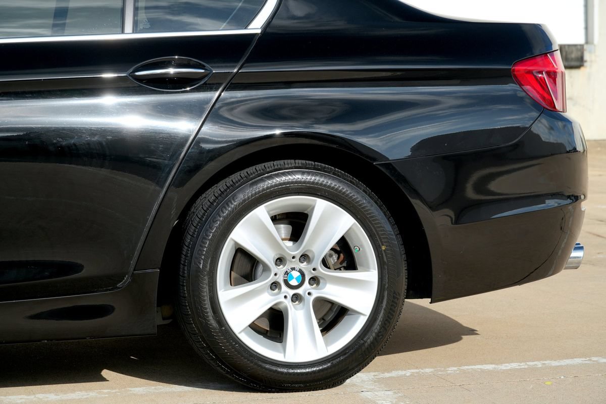 Used 2012 BMW 528i Sedan RWD image 26
