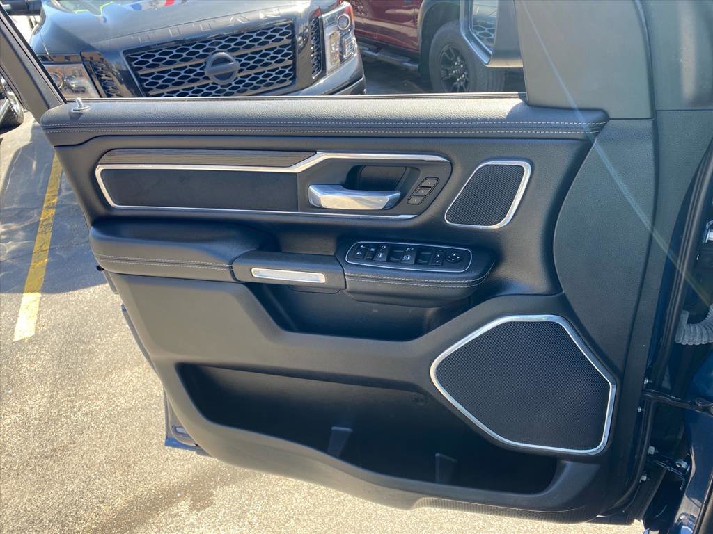 Used 2023 RAM 1500 Laramie AWD/4WD image 22