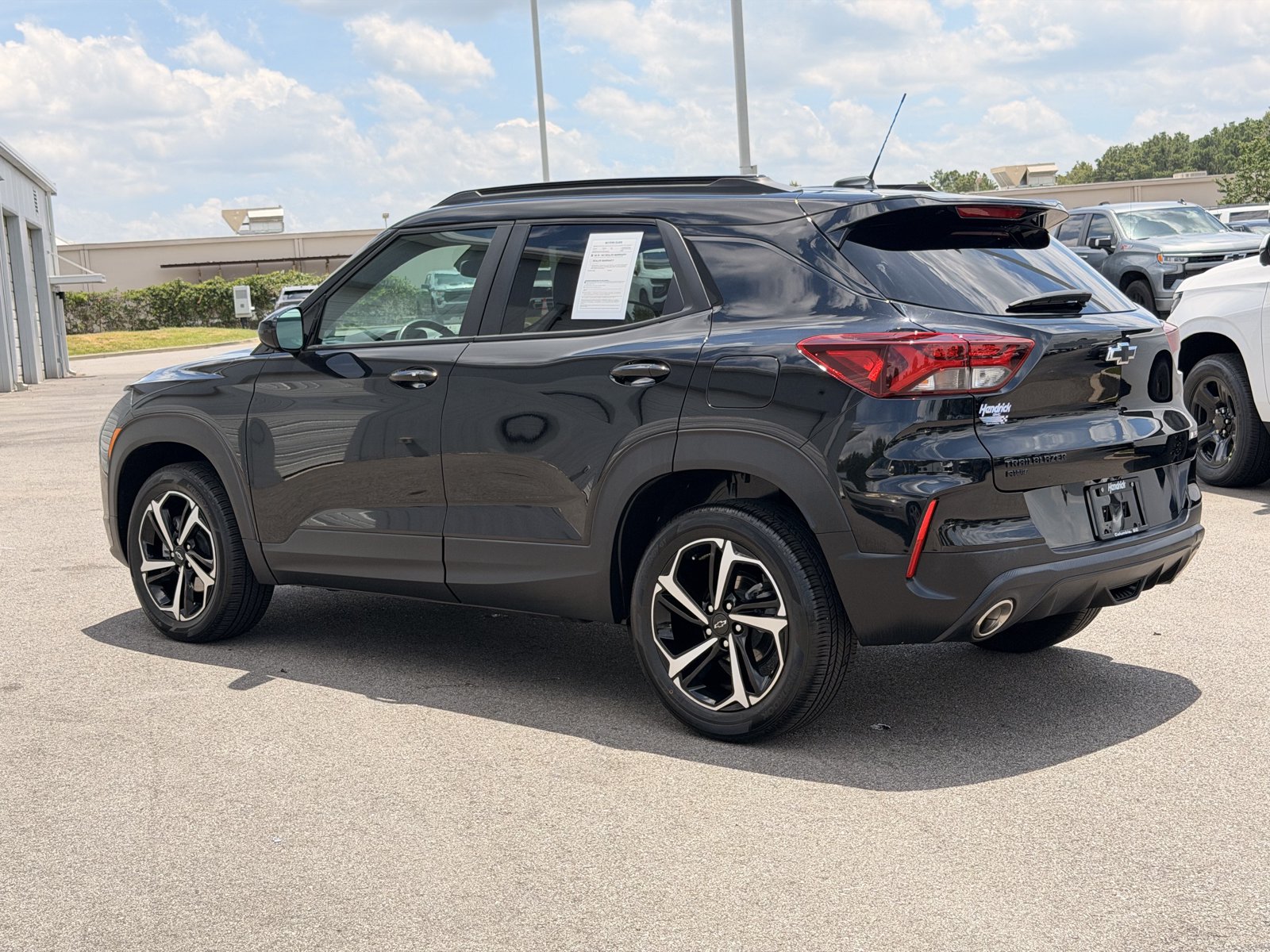 Used 2023 Chevrolet TrailBlazer RS w/ Convenience Package AWD/4WD image 10
