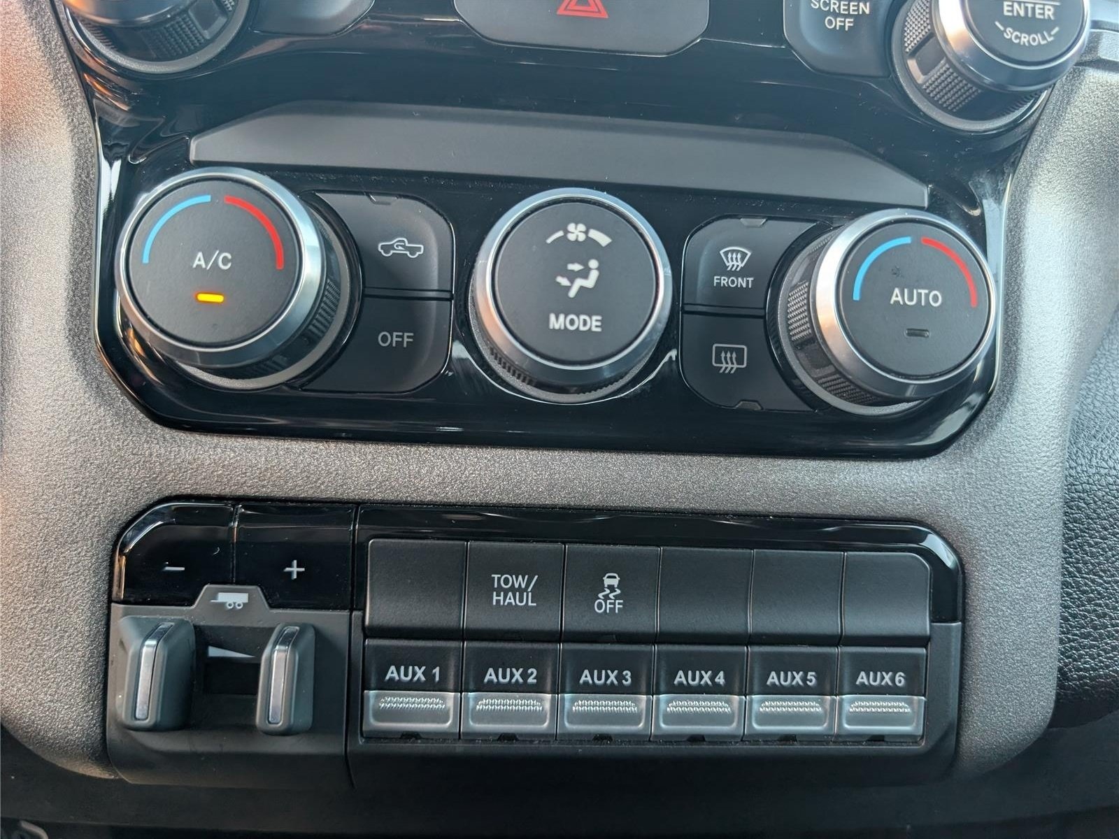 Used 2022 RAM 2500 Tradesman AWD/4WD image 26