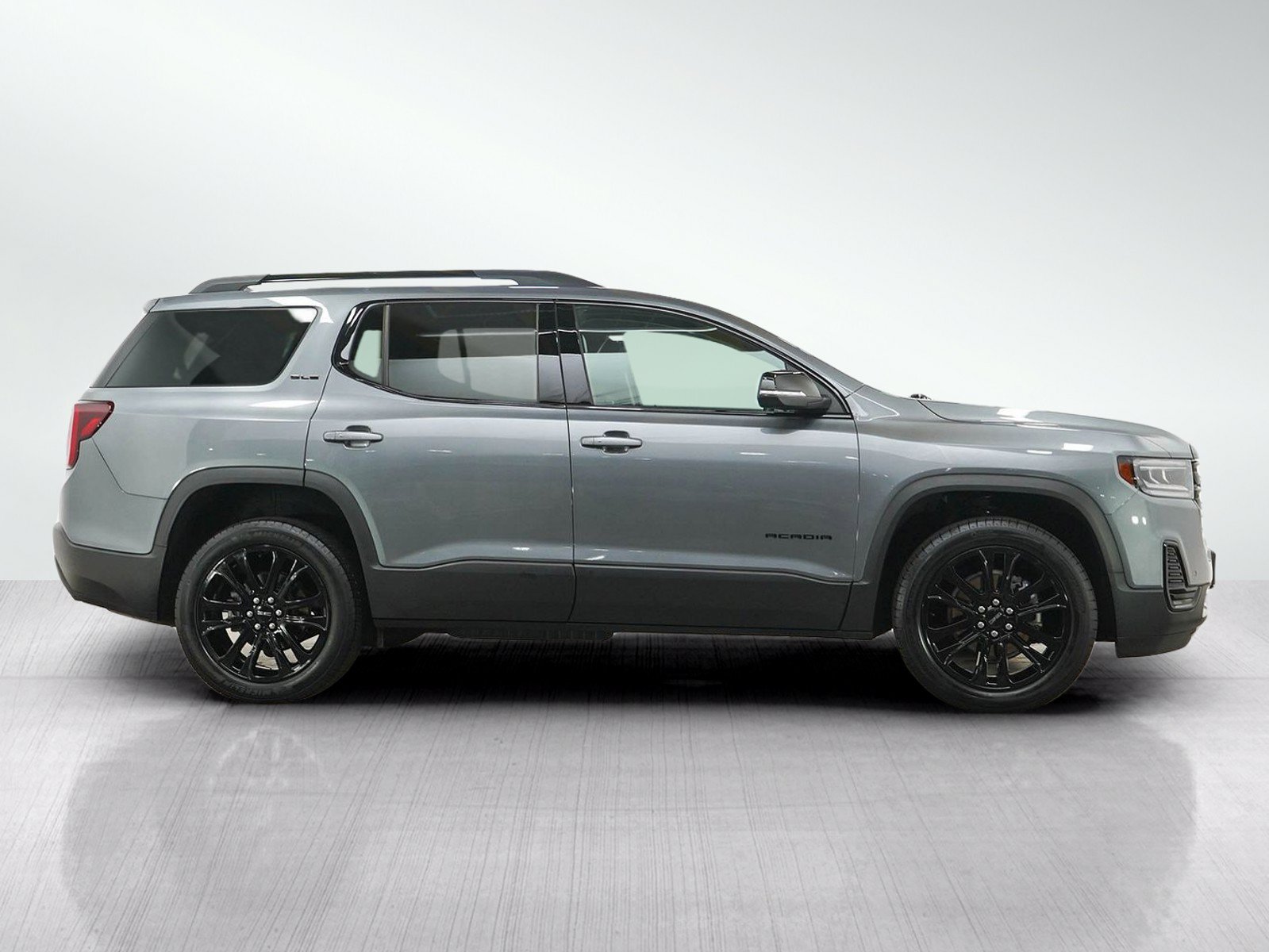Used 2022 GMC Acadia SLE w/ Driver Convenience Package AWD/4WD image 6