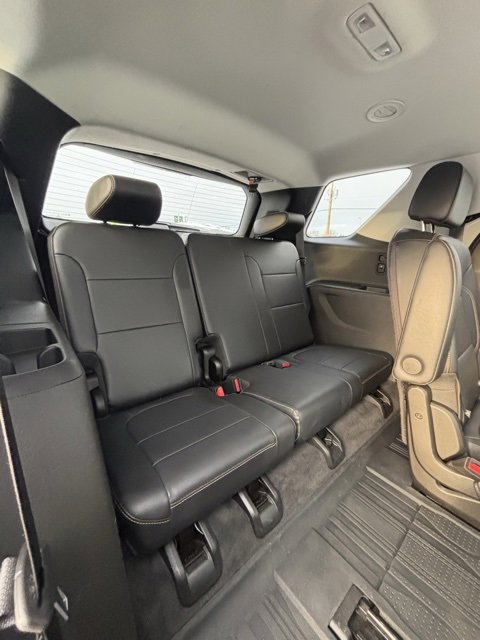 Used 2019 Chevrolet Traverse Premier w/ LPO, Blackout Package image 18