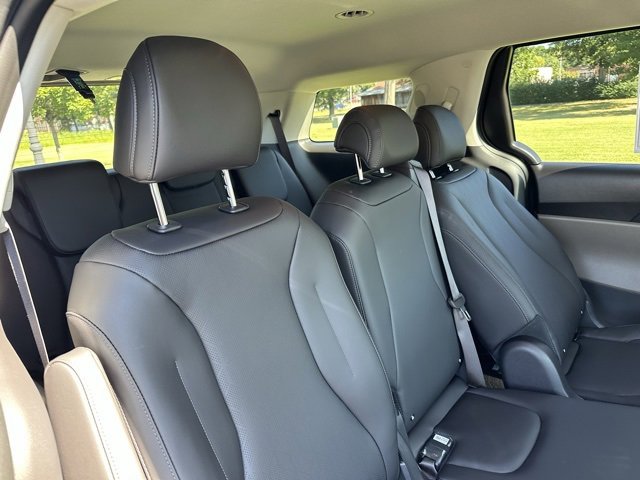 New 2026 Kia Carnival image 24