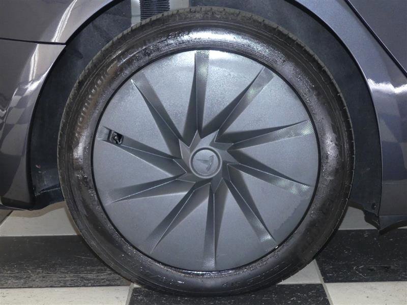 Used 2026 Tesla Model 3 RWD image 30