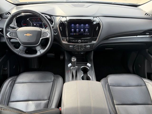 Used 2020 Chevrolet Traverse LT w/ LT Premium Package image 16