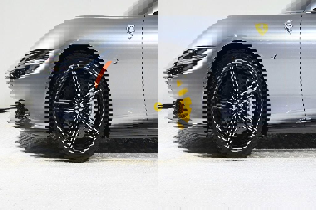 Certified 2024 Ferrari Roma Spider image 34