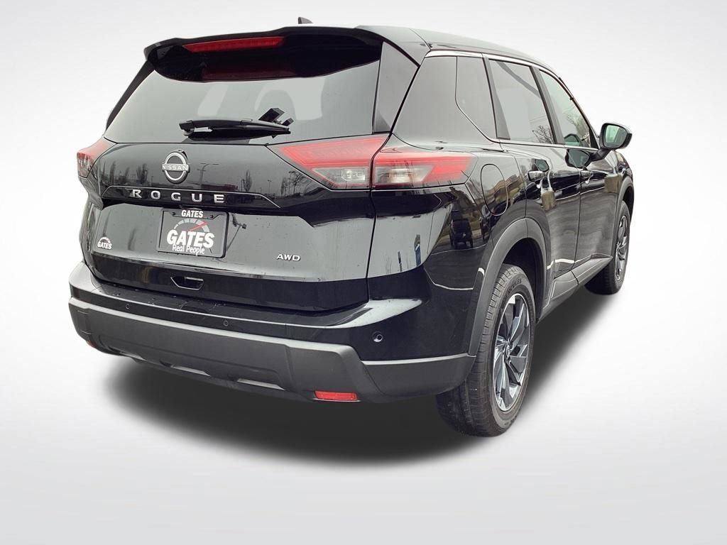 Used 2025 Nissan Rogue SV image 9
