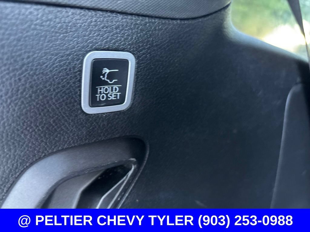 Used 2022 Jeep Wagoneer Series II RWD image 24