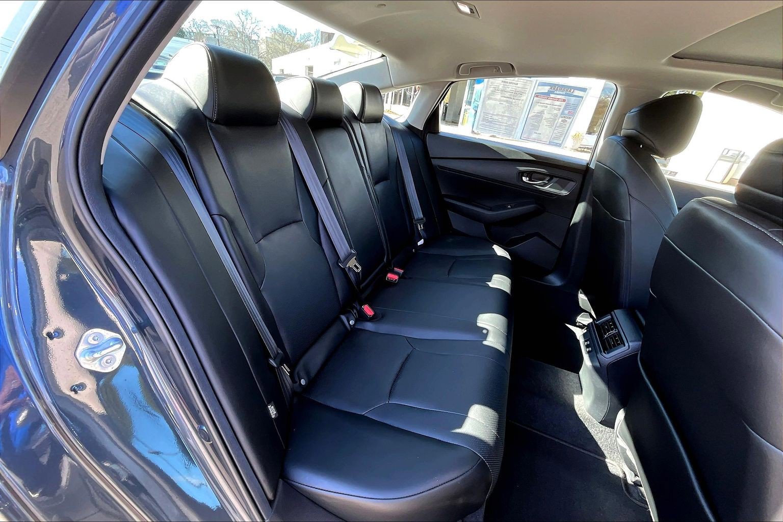 Used 2023 Honda Accord EX-L image 29