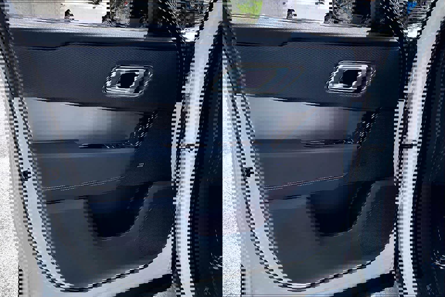 Used 2022 Land Rover Range Rover Velar R-Dynamic S AWD/4WD image 21