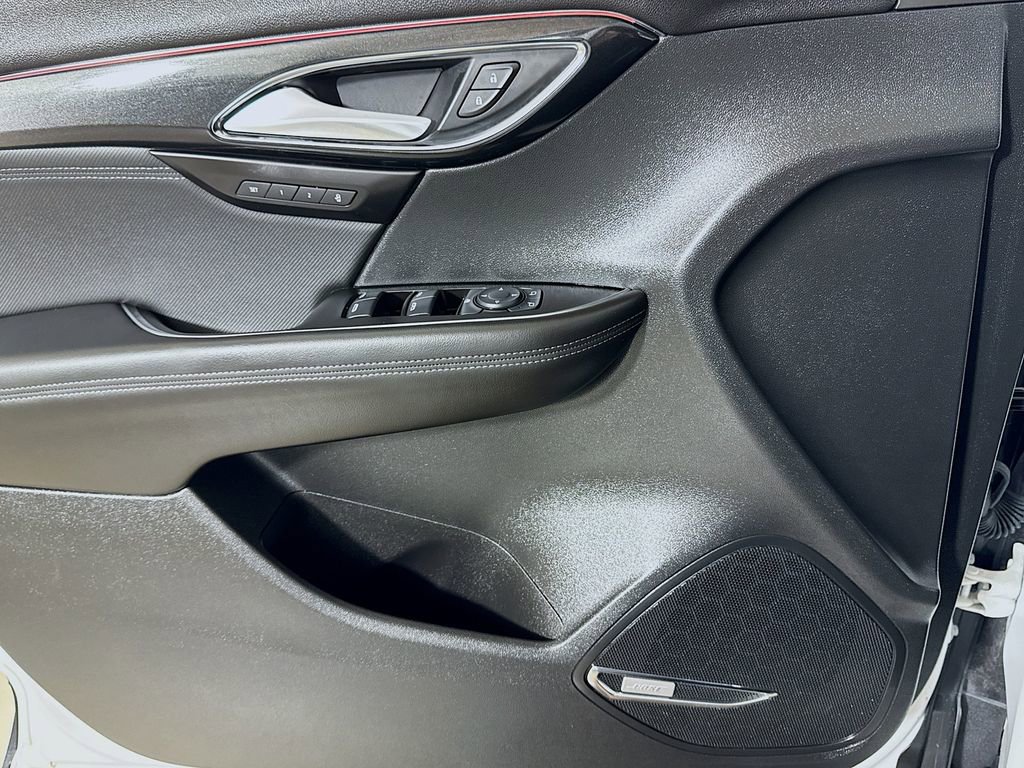 Used 2025 Buick Envision Preferred AWD/4WD image 16