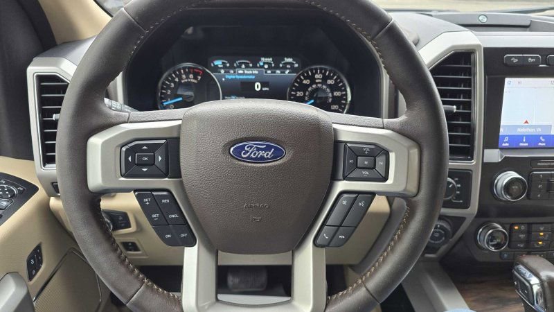 Used 2020 Ford F150 Lariat w/ Equipment Group 502A Luxury image 19