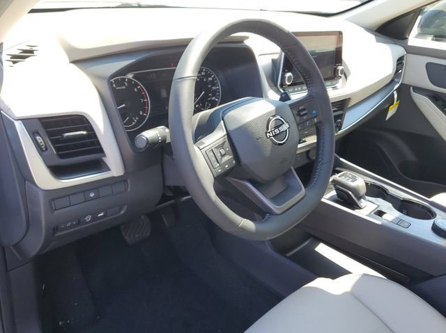 New 2026 Nissan Rogue Dark Armor AWD/4WD image 24