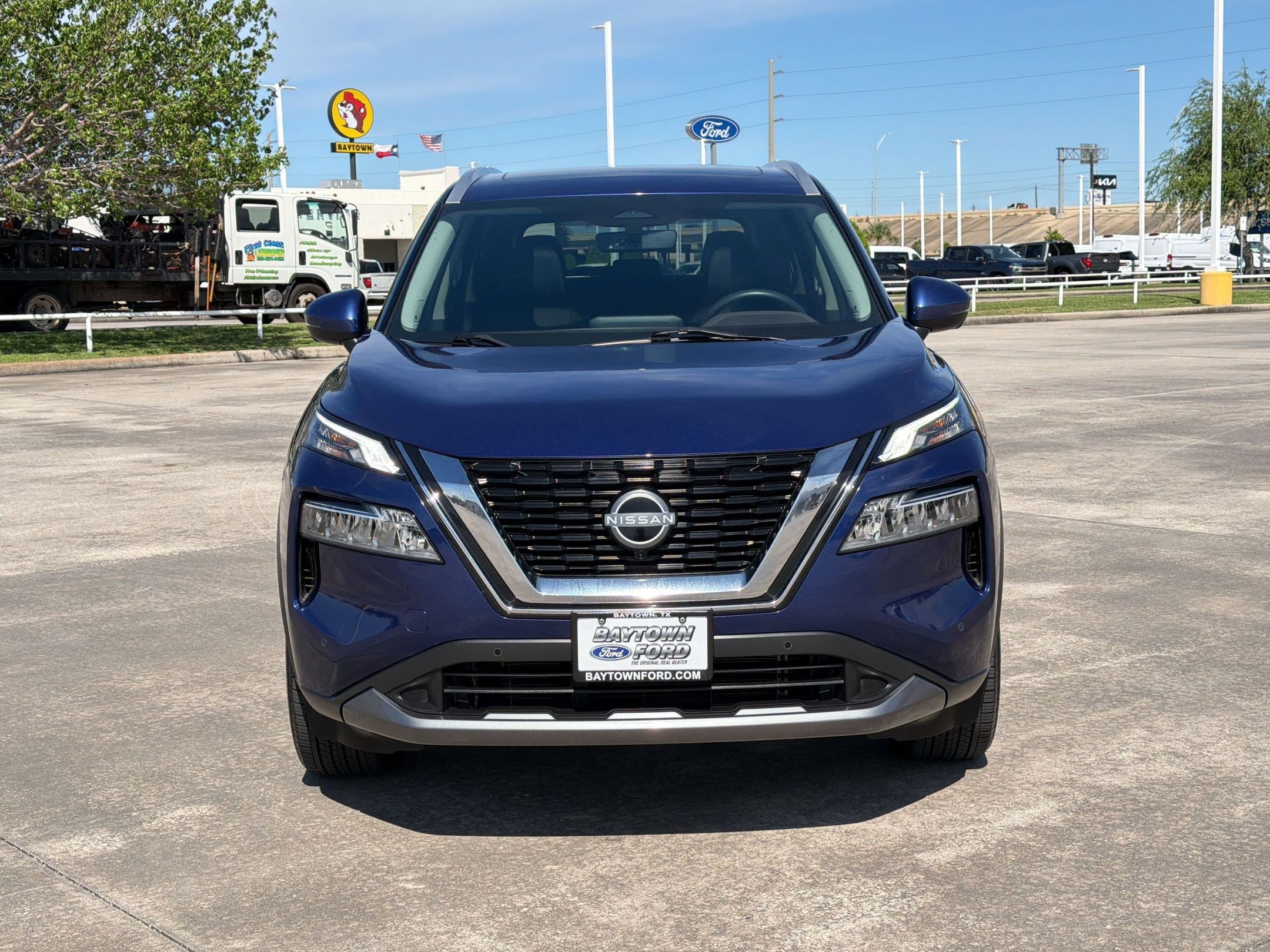 Used 2023 Nissan Rogue SL w/ SL Premium Package image 6