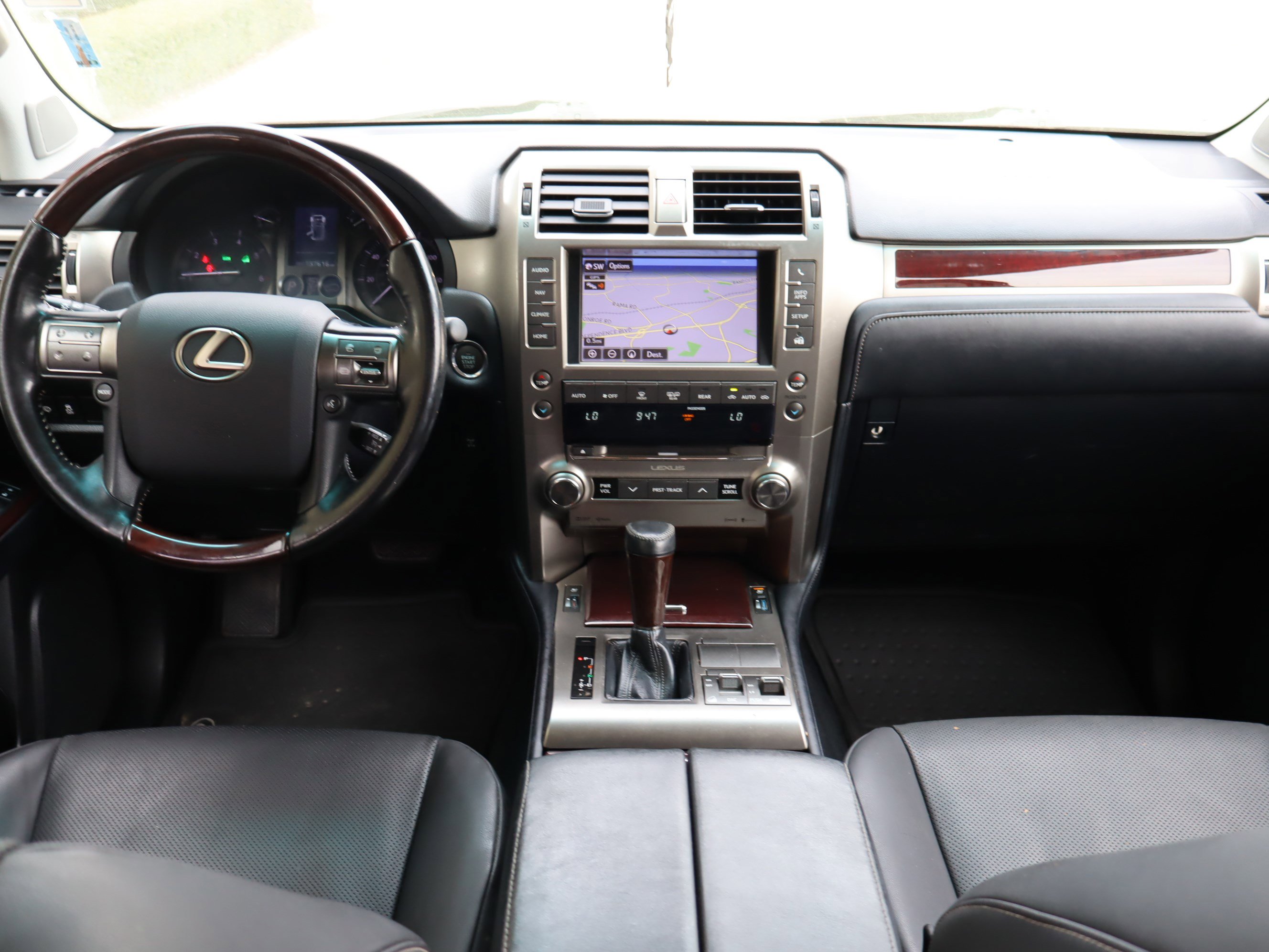 Used 2019 Lexus GX 460 Premium AWD/4WD image 16