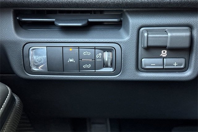 New 2026 GMC Sierra EV Elevation w/ LPO, Elevation Dark Package image 29