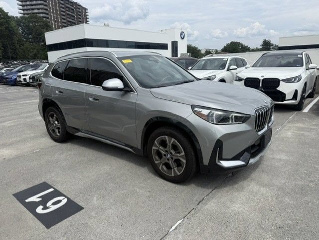 Used 2023 BMW X1 xDrive28i w/ Convenience Package AWD/4WD image 2