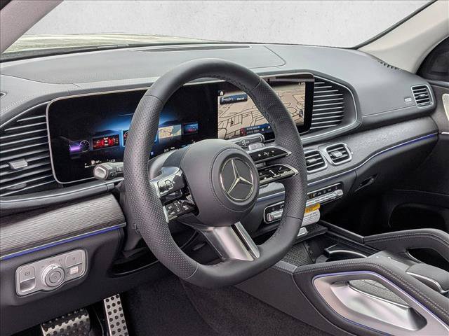 New 2026 Mercedes-Benz GLS 450 4MATIC video 3