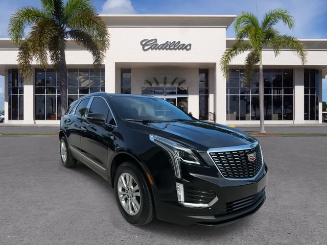 Certified 2024 Cadillac XT5 Luxury FWD image 2