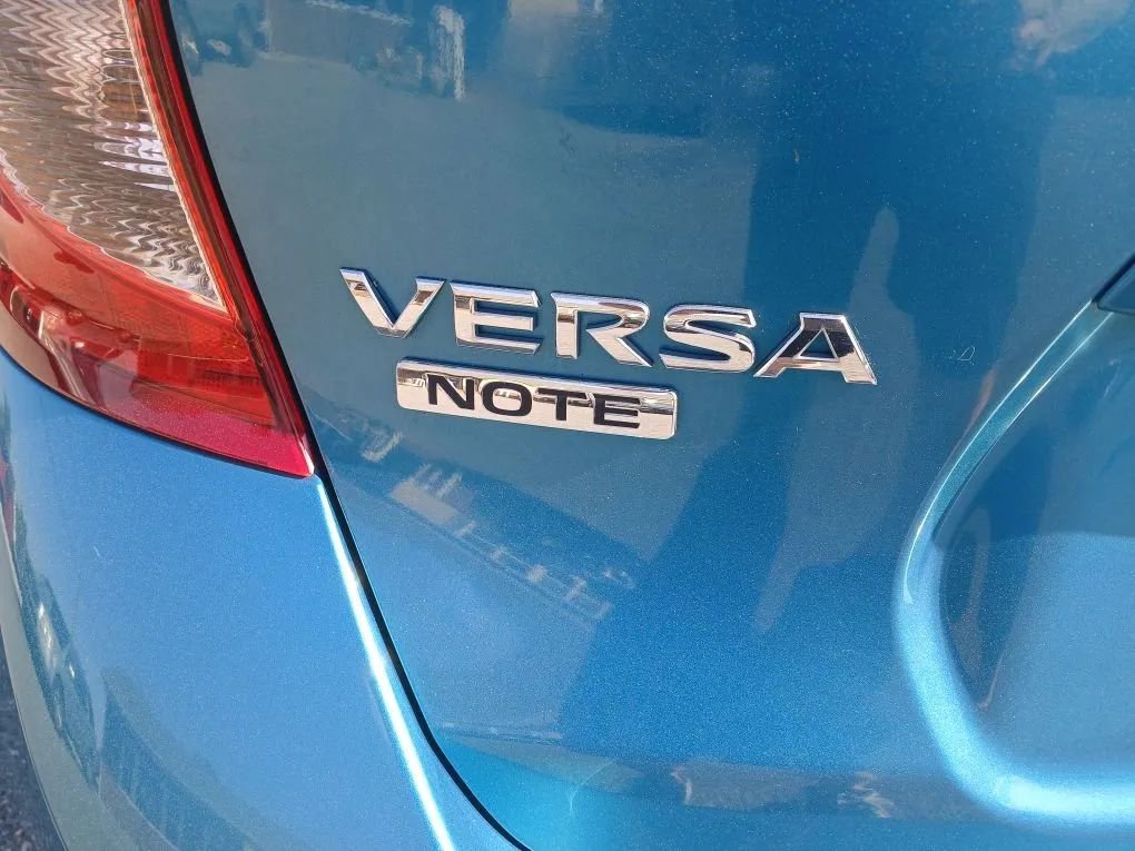 Used 2014 Nissan Versa Note SV FWD image 27