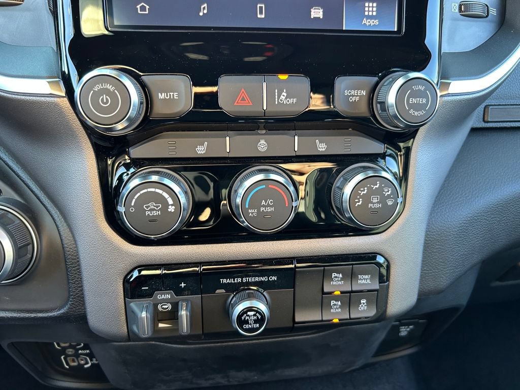 New 2026 RAM 1500 Big Horn AWD/4WD image 14