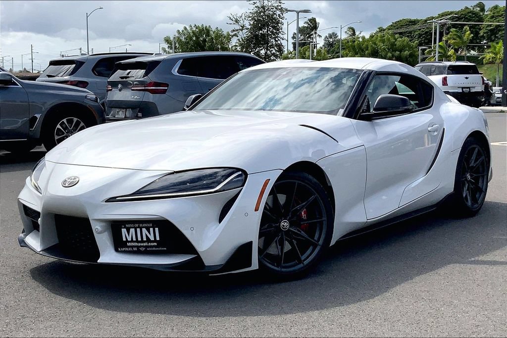Used 2024 Toyota Supra Premium RWD image 2