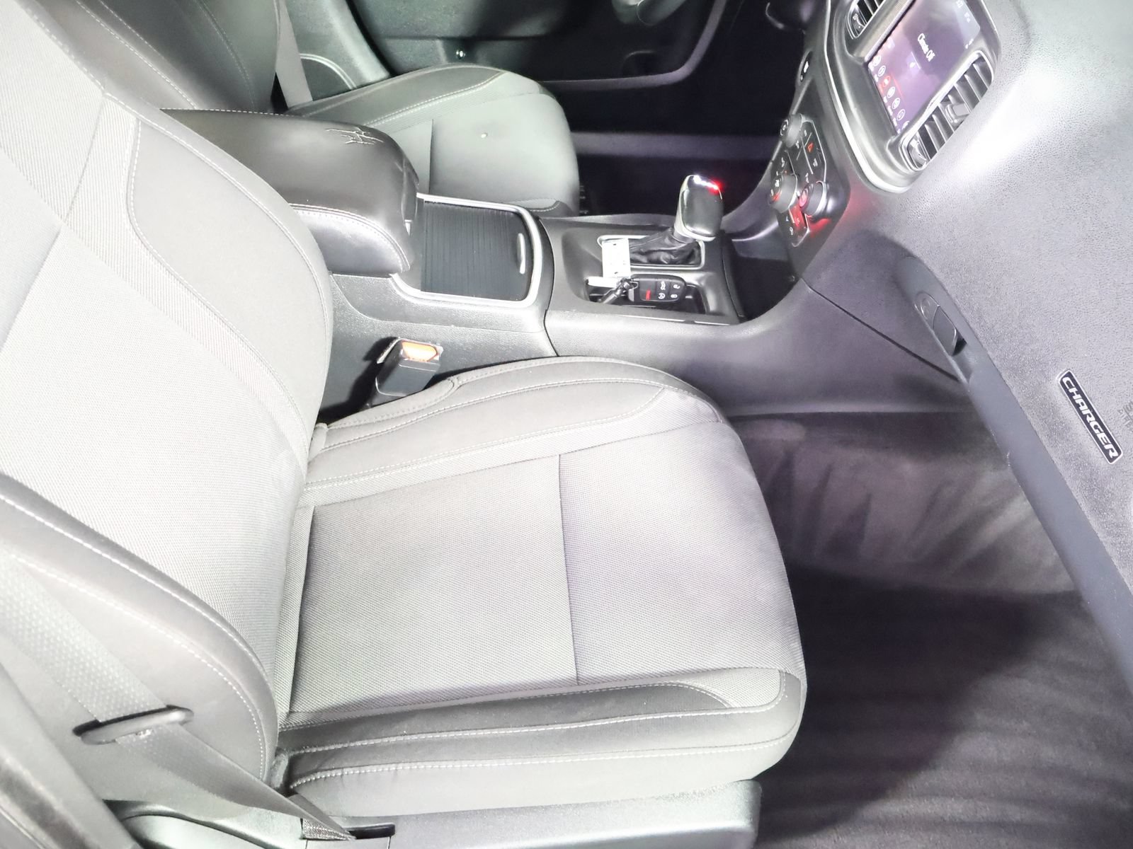 Used 2018 Dodge Charger SXT Plus RWD image 49