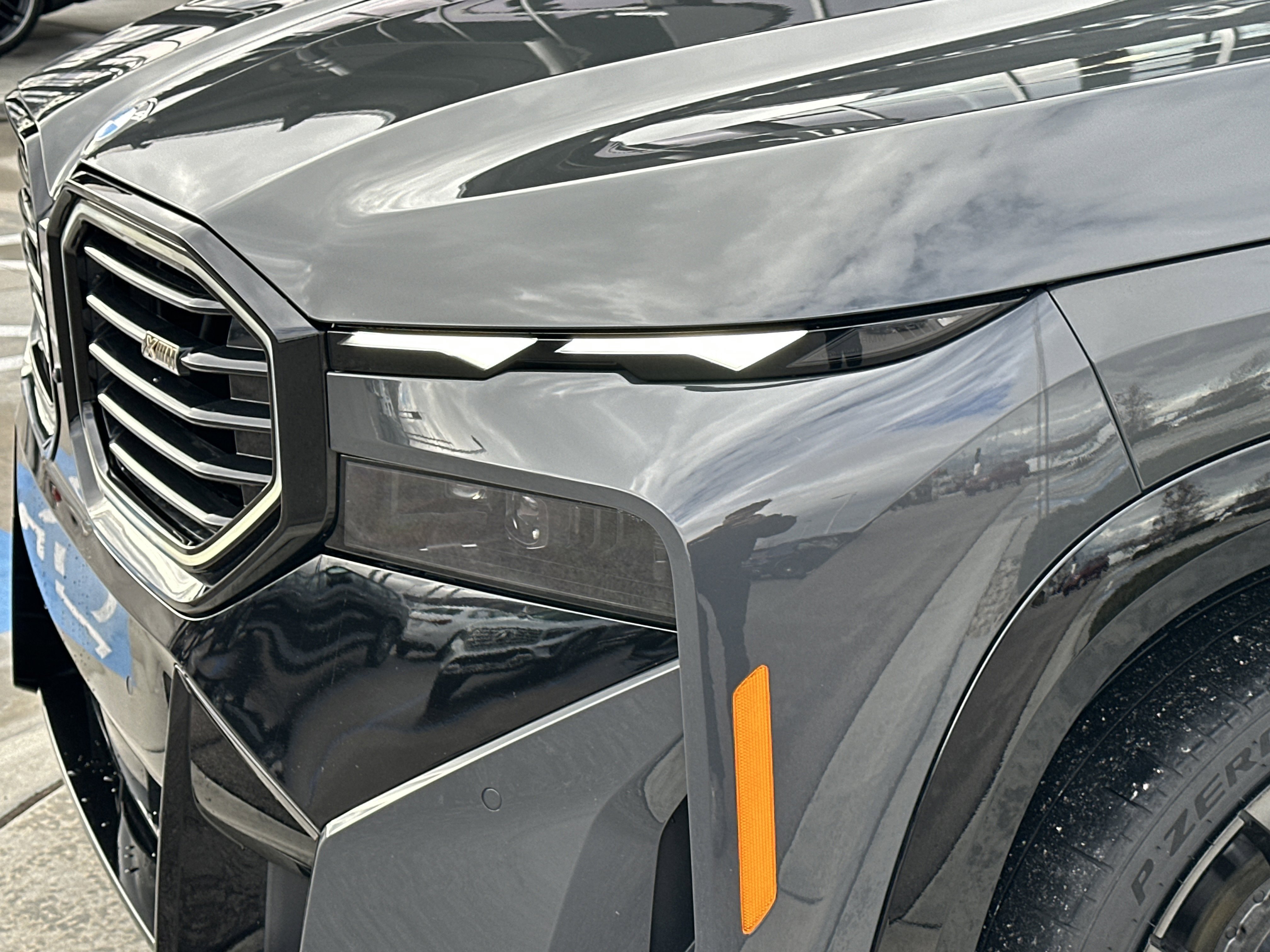 Used 2024 BMW XM image 10