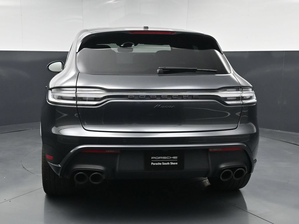 Certified 2025 Porsche Macan AWD/4WD image 11