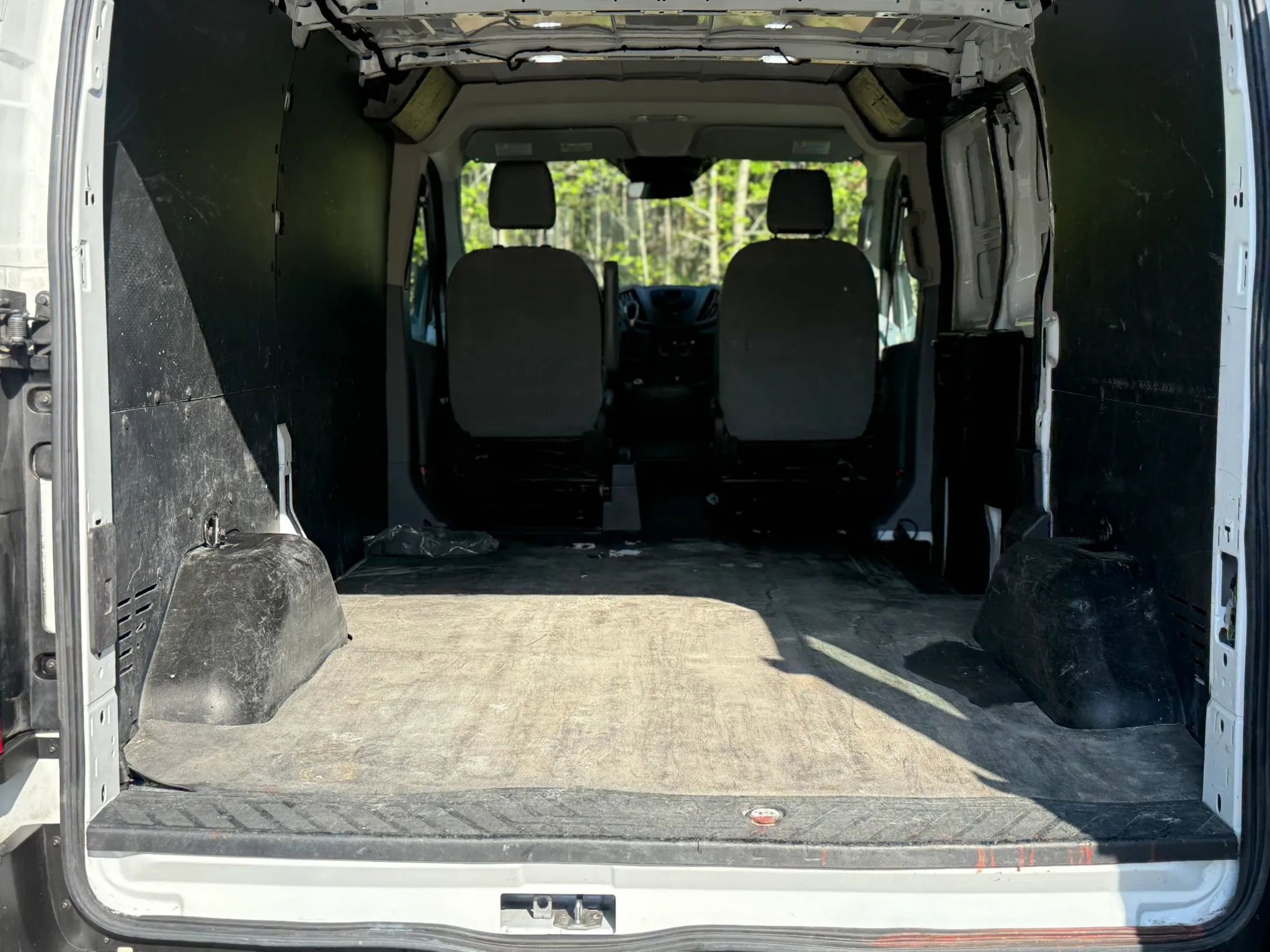 Used 2019 Ford Transit 150 130 Low Roof image 7