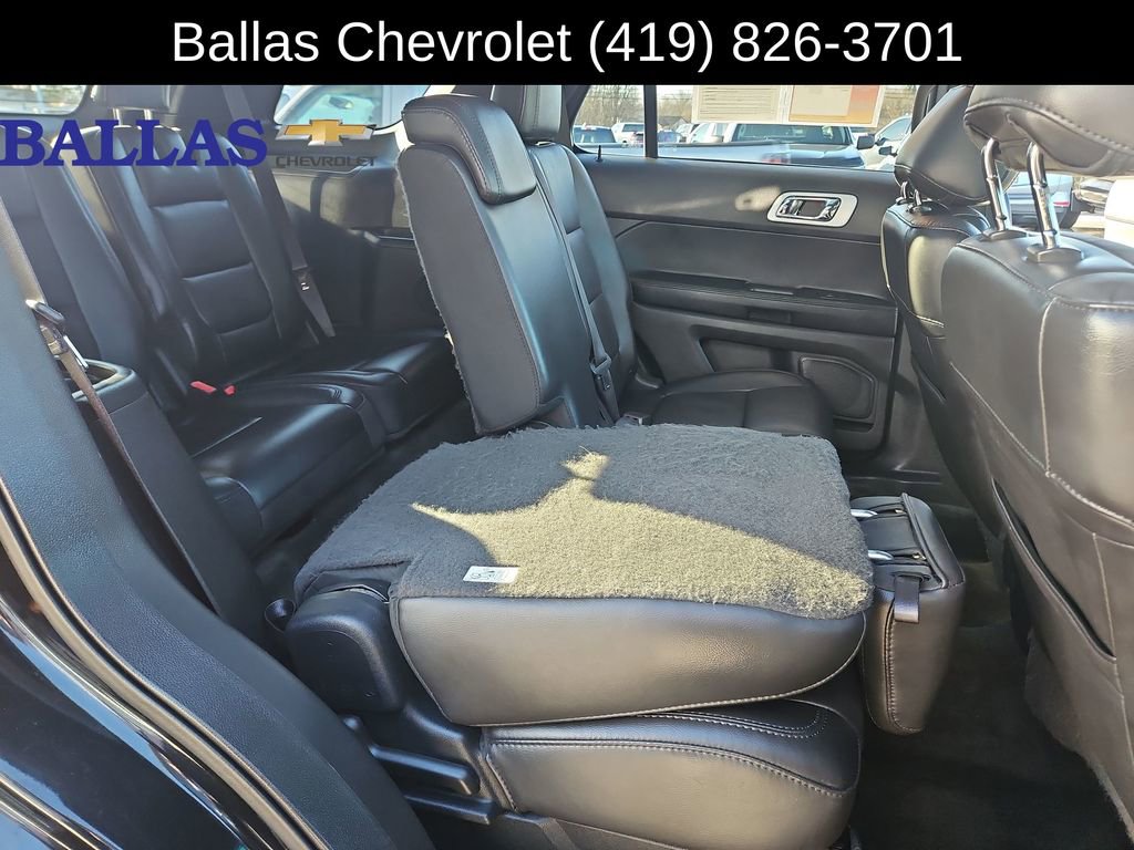 Used 2014 Ford Explorer XLT w/ Equipment Group 202A AWD/4WD image 27
