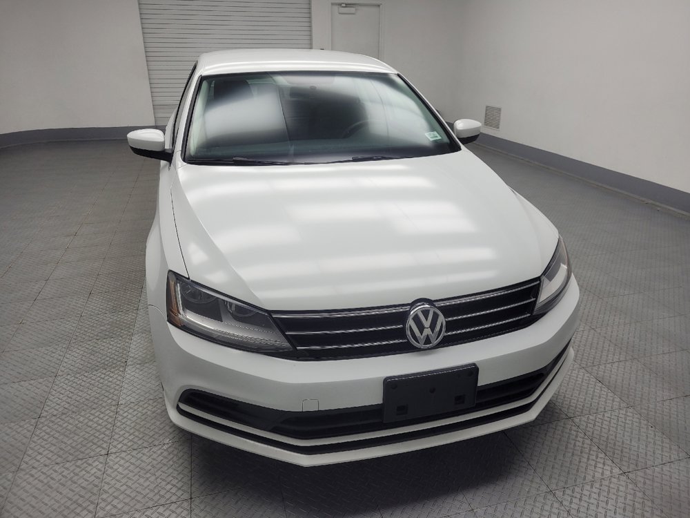 Used 2017 Volkswagen Jetta S image 14