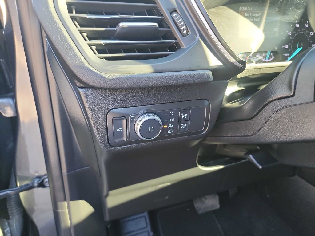 Used 2020 Ford Escape SEL image 19