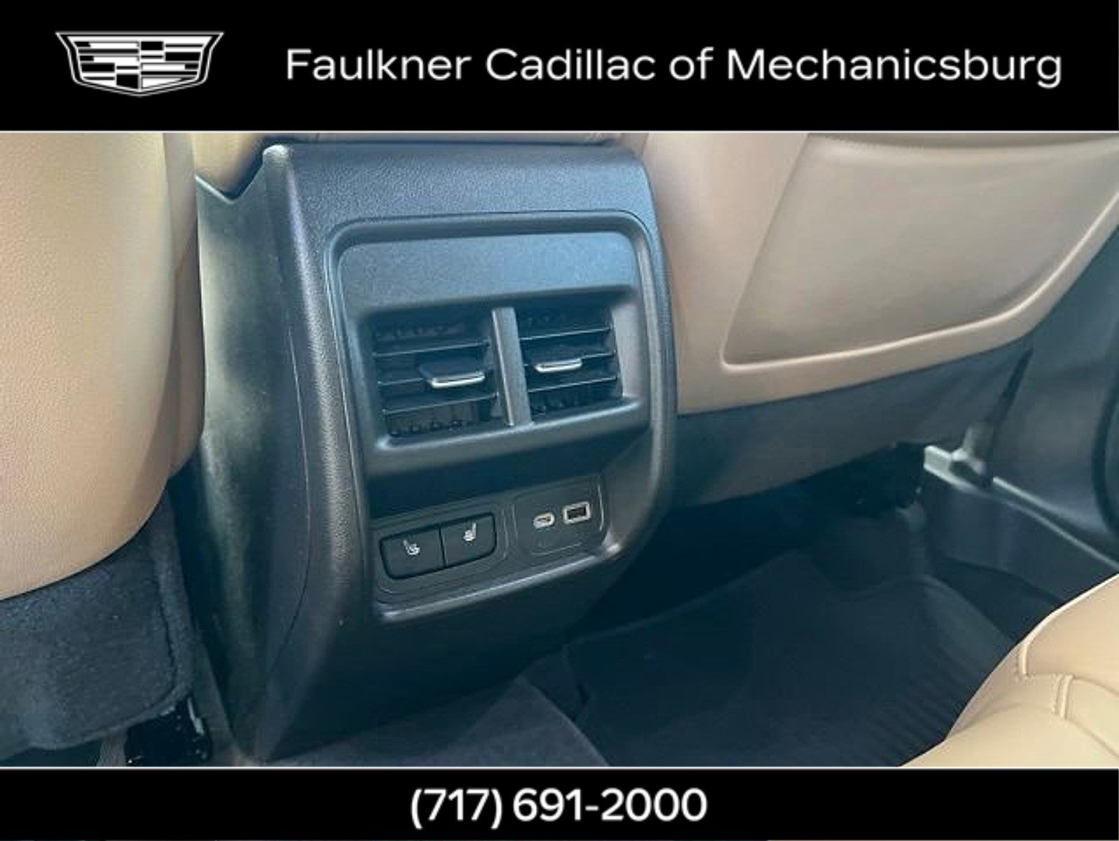 Certified 2024 Cadillac XT4 Premium Luxury w/ Technology Package AWD/4WD image 17