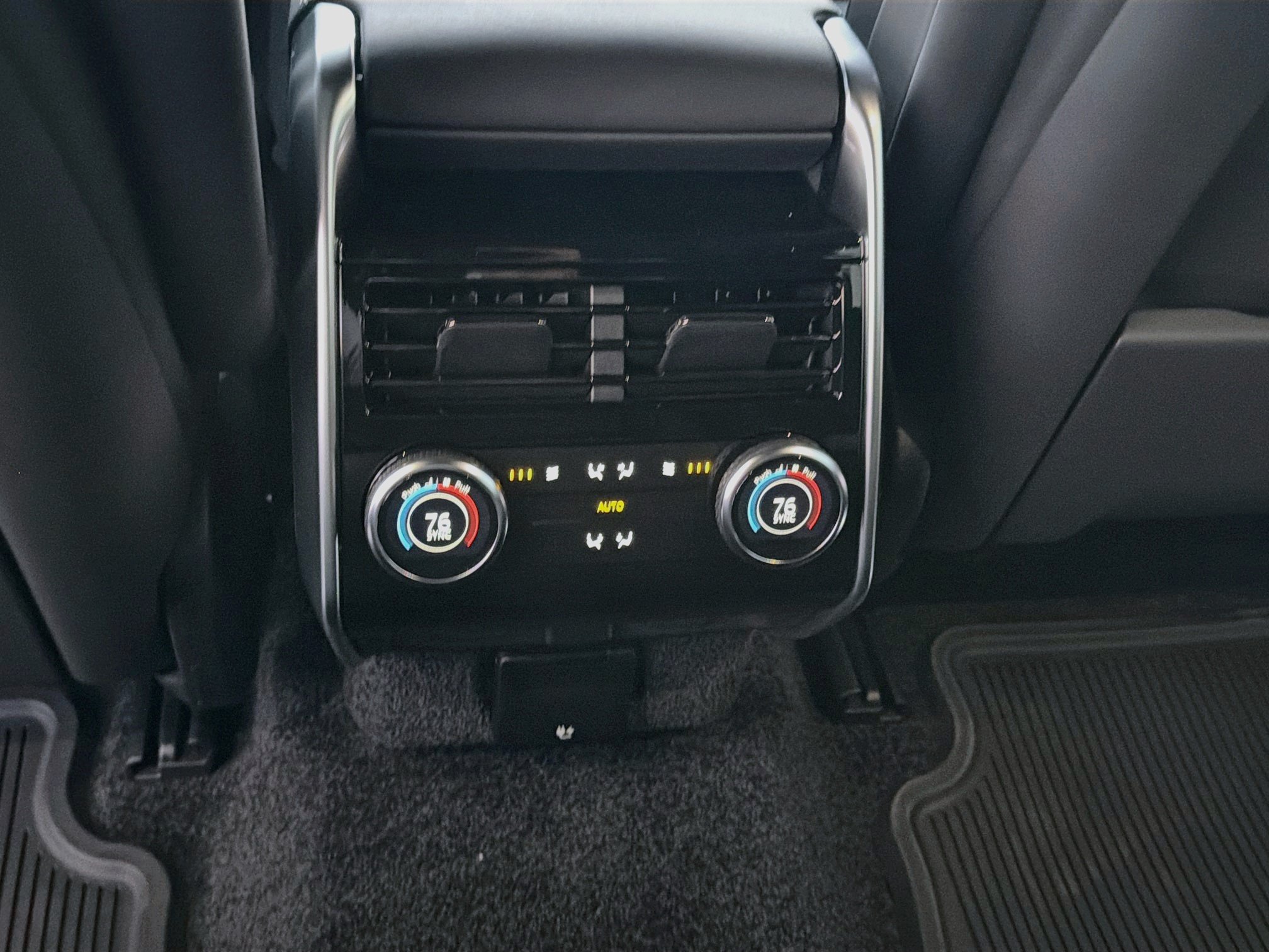 New 2027 Land Rover Range Rover SE AWD/4WD image 21