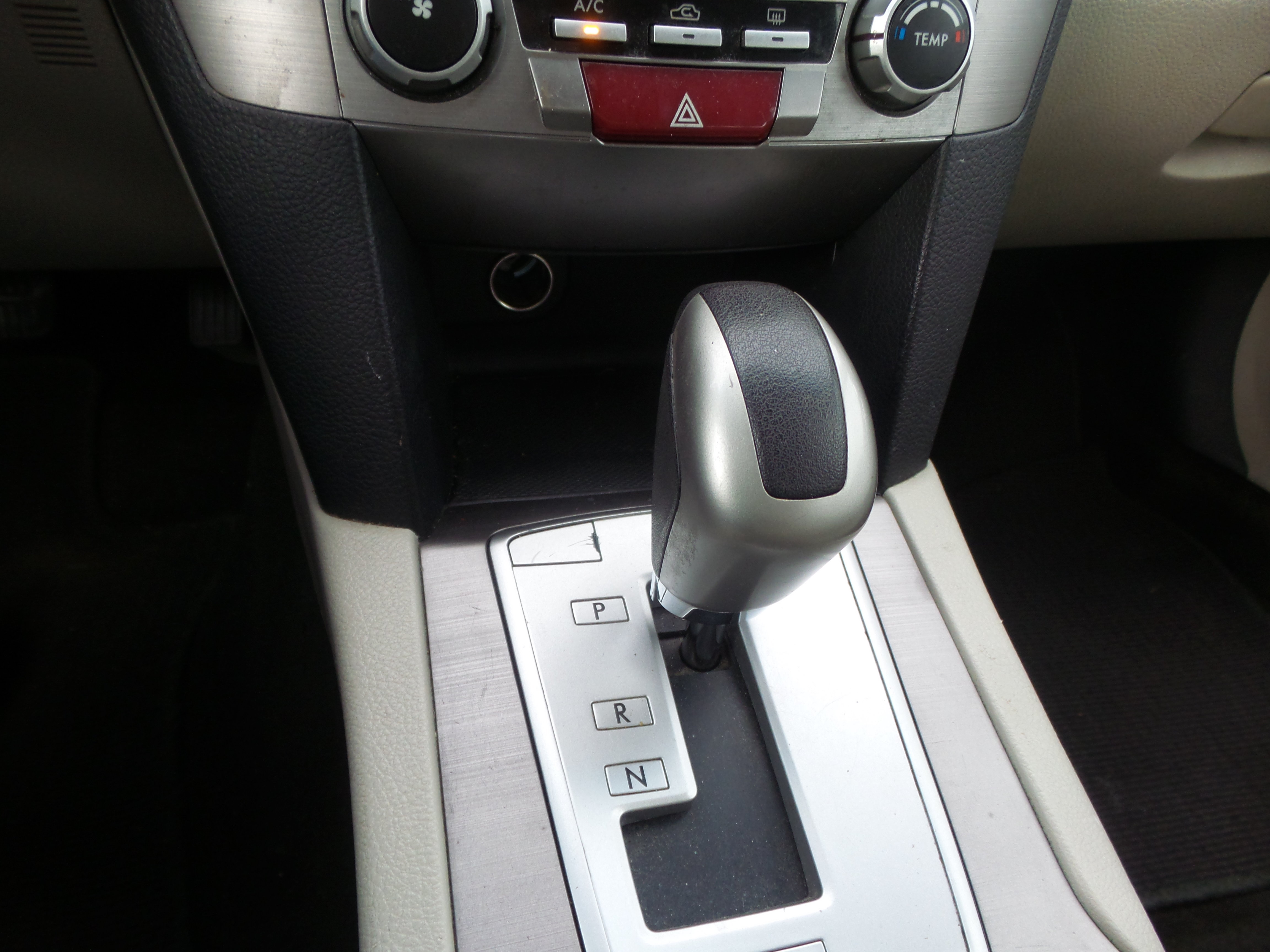 Used 2014 Subaru Outback 2.5i AWD/4WD image 93