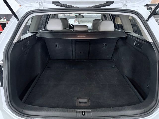 Used 2018 Volkswagen Golf Alltrack S AWD/4WD image 10