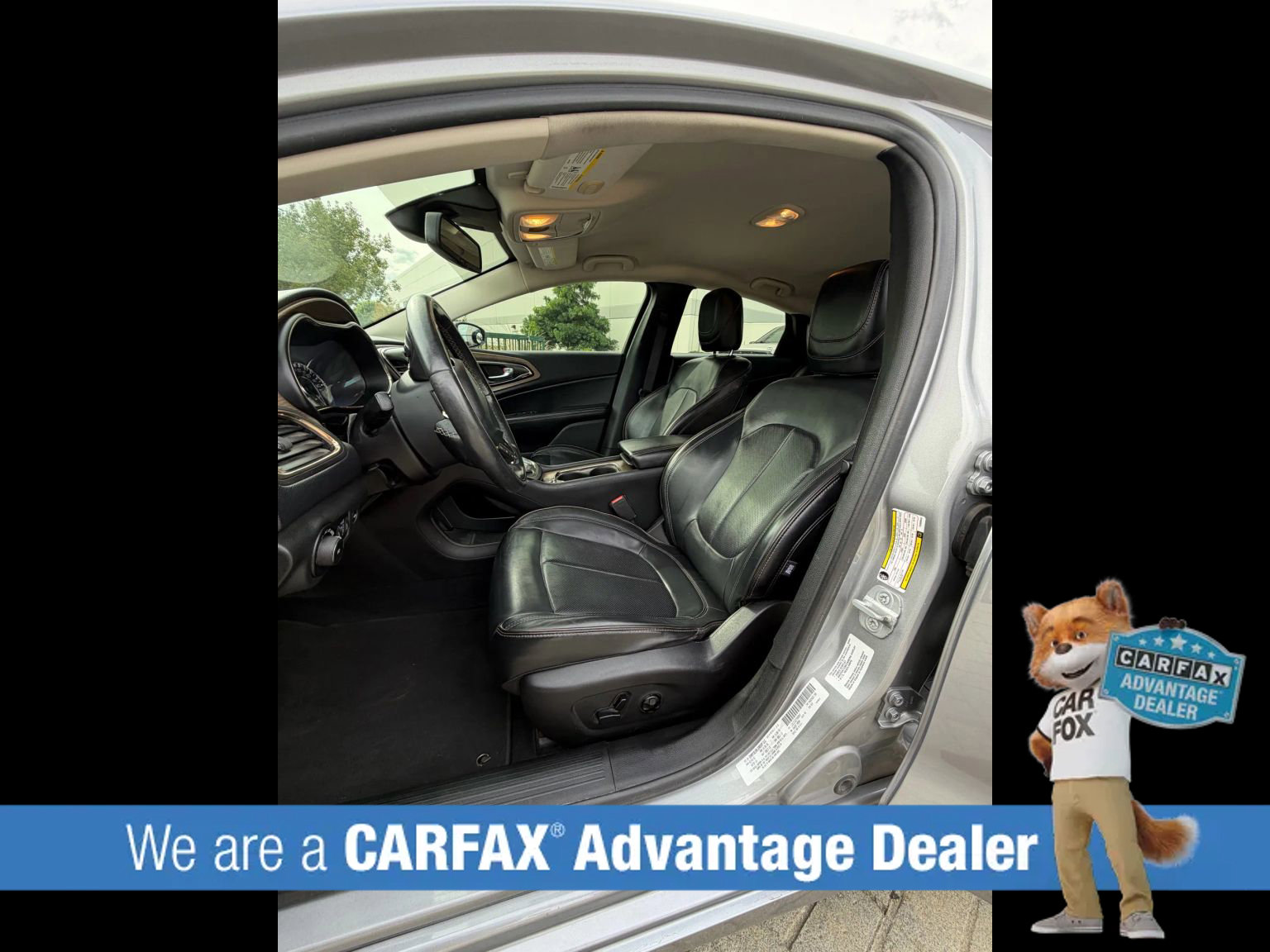 Used 2015 Chrysler 200 C w/ Navigation & Sound Group I image 18