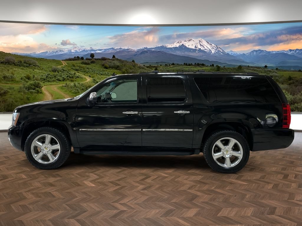 Used 2014 Chevrolet Suburban LTZ AWD/4WD image 6
