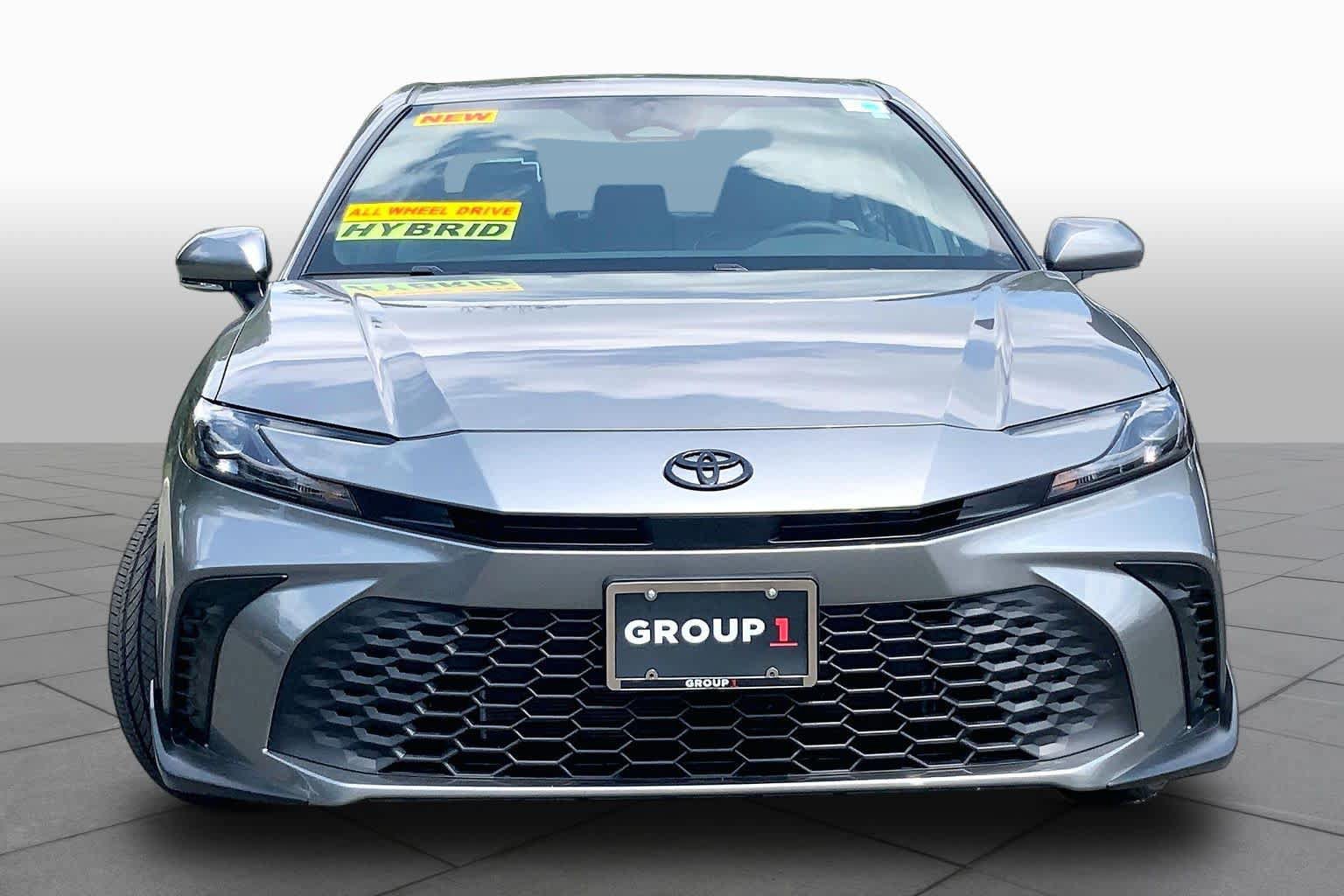 New 2026 Toyota Camry SE w/ Convenience Package AWD/4WD image 3