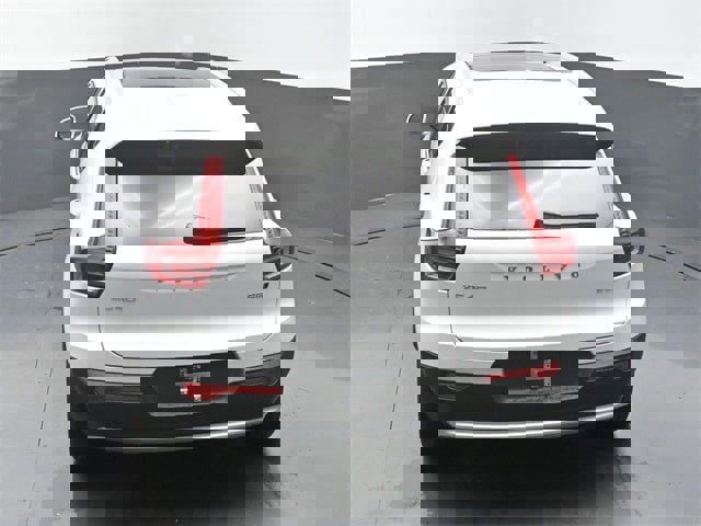 New 2025 Volvo XC40 B5 Plus w/ Protection Package Premier image 48
