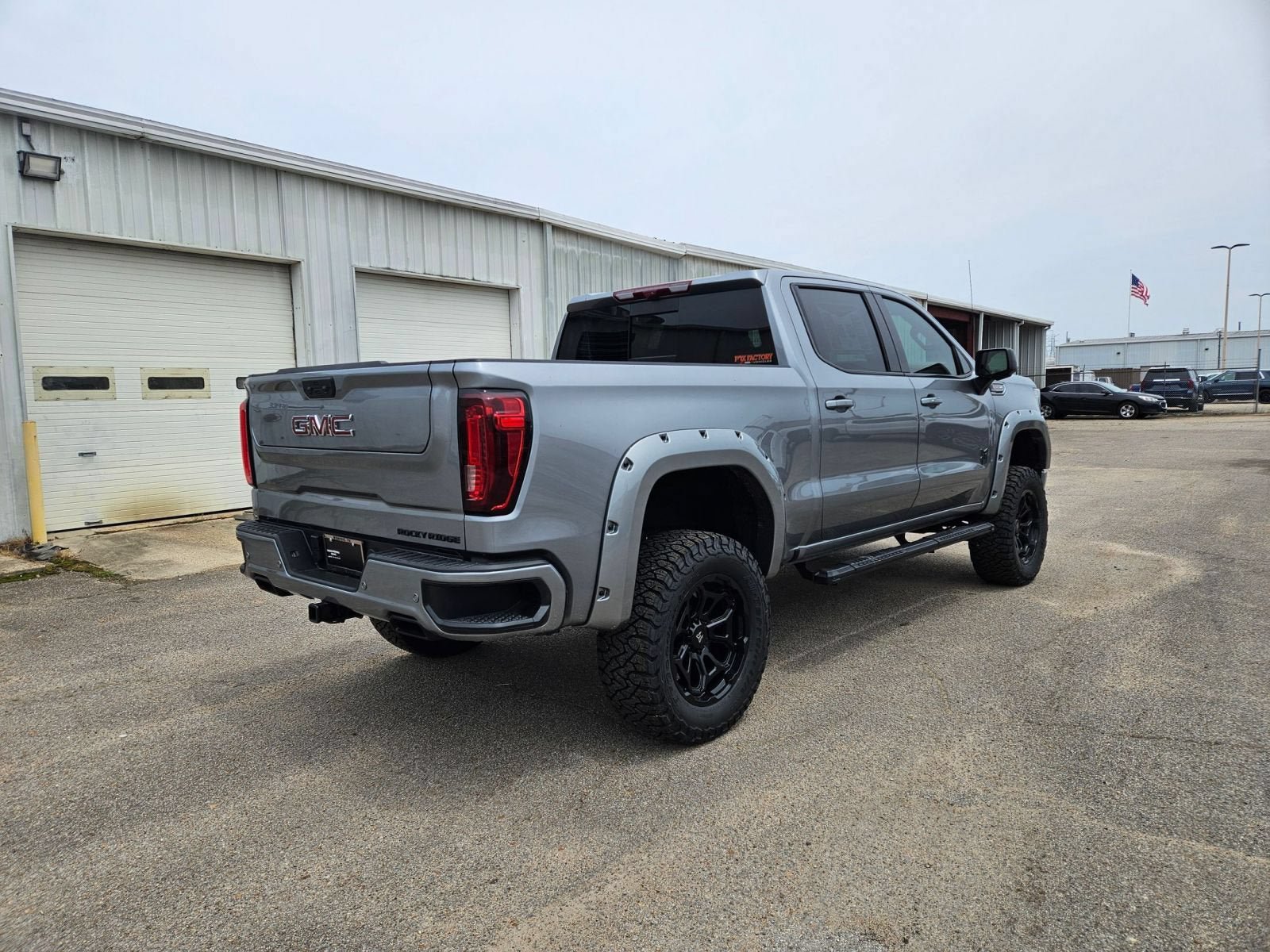 New 2026 GMC Sierra 1500 AT4 w/ AT4 Premium Package AWD/4WD image 7