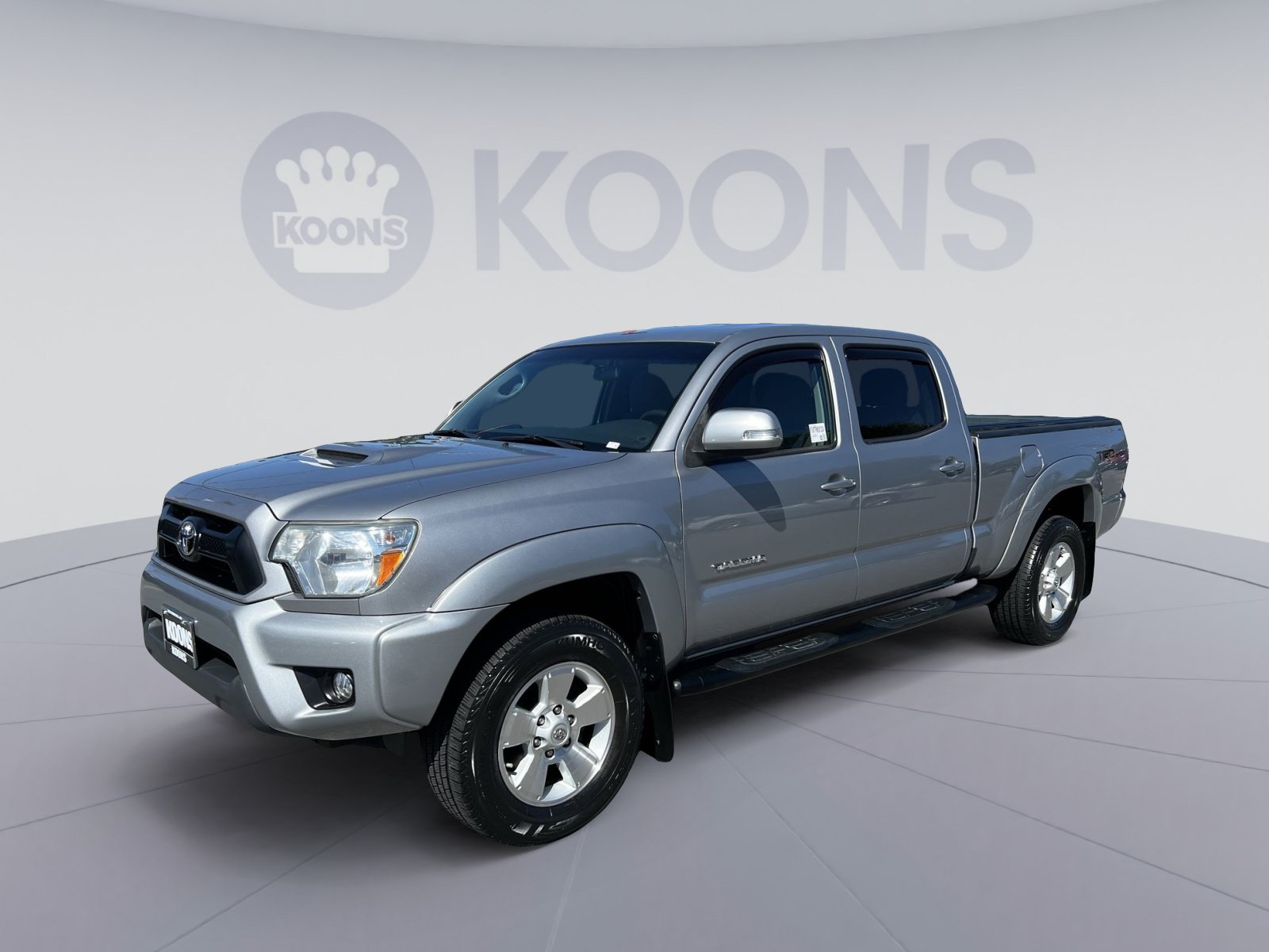 Used 2015 Toyota Tacoma 4x4 Double Cab w/ TRD Sport Package image 1