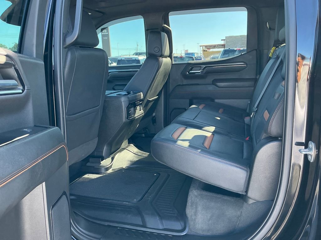 Used 2023 GMC Sierra 1500 AT4 w/ AT4 Preferred Package image 30