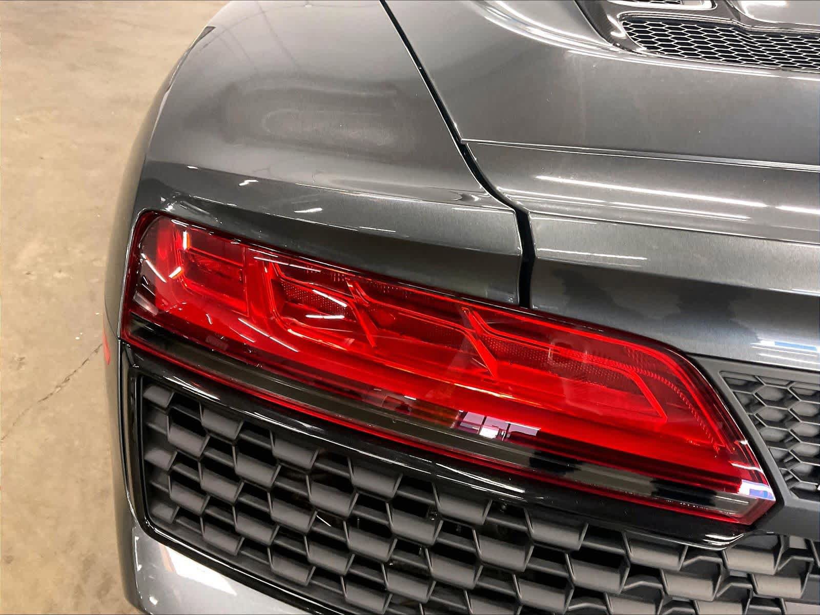 Used 2023 Audi R8 V10 performance image 27