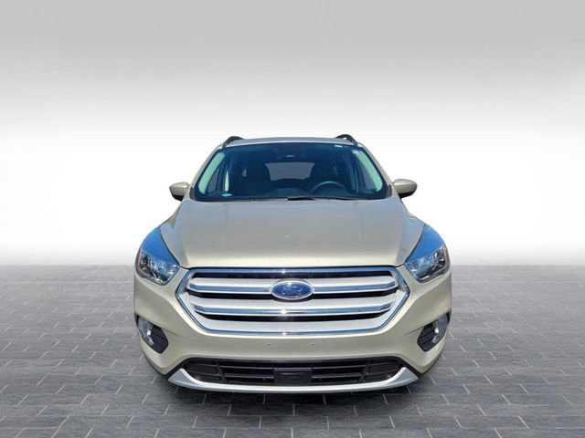 Used 2018 Ford Escape SE w/ Ford Safe & Smart Package AWD/4WD image 2