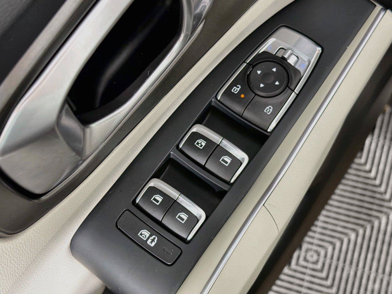 Used 2025 Kia Sorento EX AWD/4WD image 24
