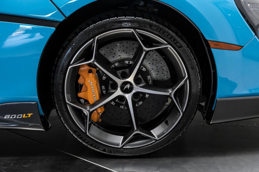Used 2019 McLaren 600LT RWD image 43